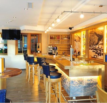 אישגל Hotel Garni Castel B&B מראה חיצוני תמונה