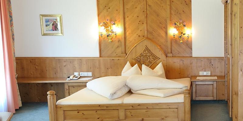 אישגל Hotel Garni Castel B&B מראה חיצוני תמונה